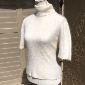 Worth intron essential sweater size L